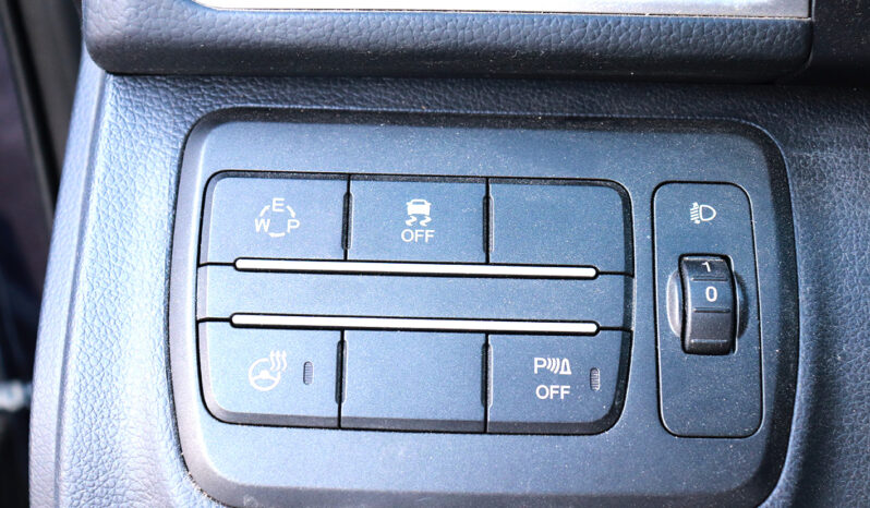 سانج يونج تيفولي ممتلئ