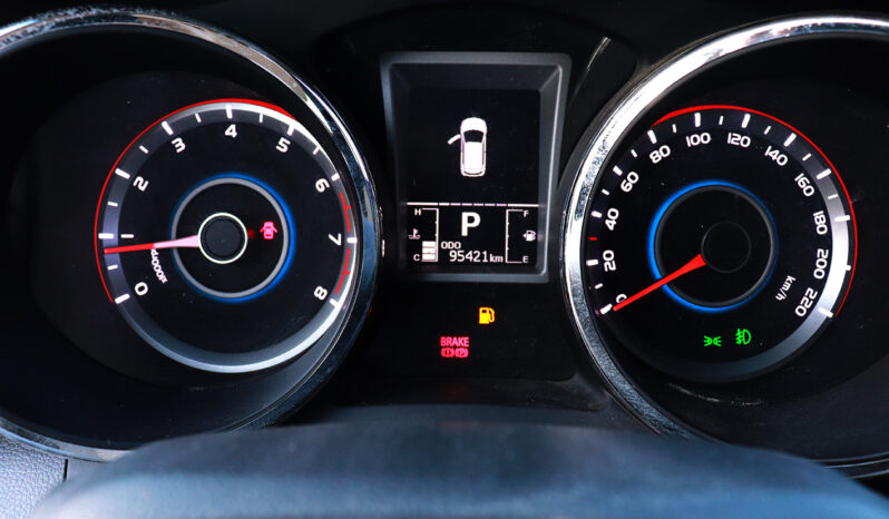 سانج يونج تيفولي ممتلئ