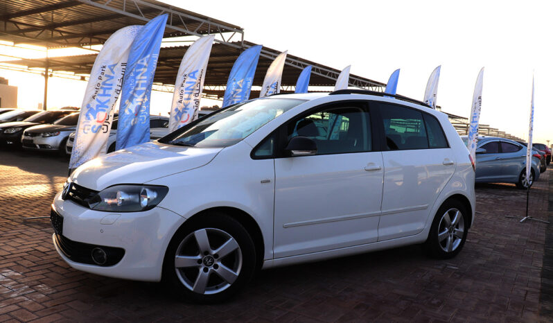 VOLKSWAGEN GOLF PLUS ممتلئ
